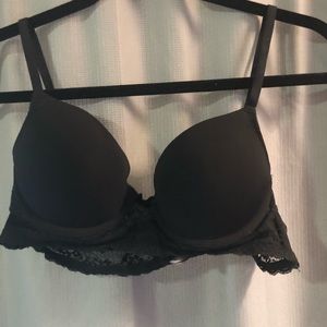 Black lace push-up bra